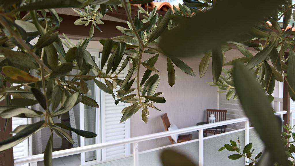 Malibu Studios & Apartments Lassi  Luaran gambar