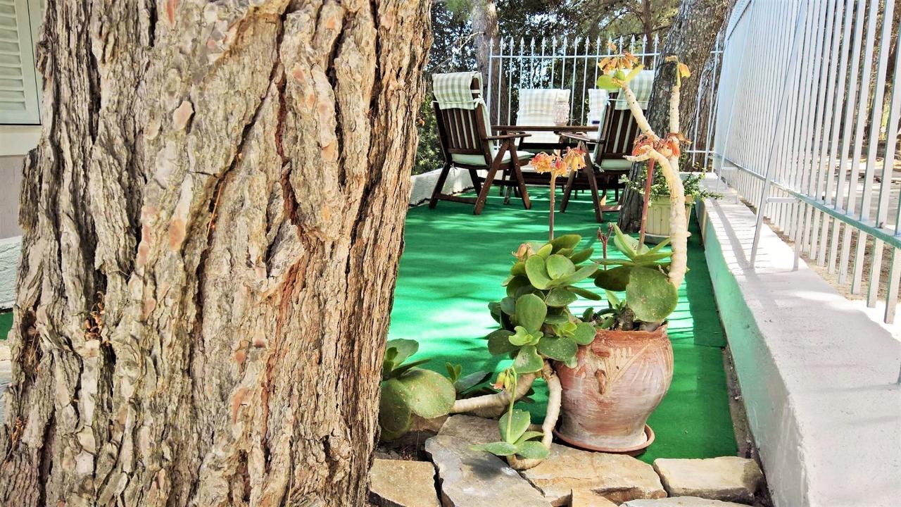 Malibu Studios & Apartments Lassi  Luaran gambar